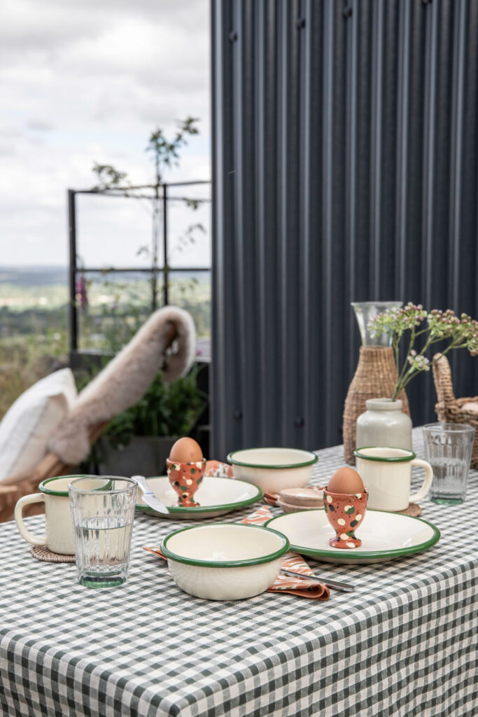 Breakfast Outside Matlock Glamping Cabin